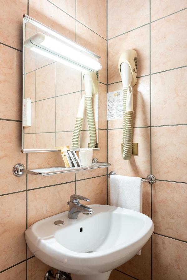 Camelia Rooms Venice Guesthouse Mestre Esterno foto