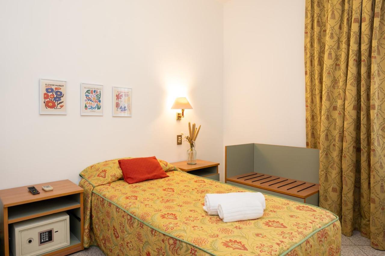 Camelia Rooms Venice Guesthouse Mestre Esterno foto